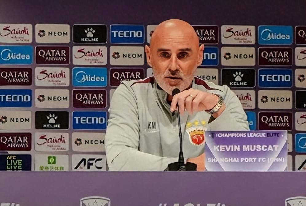 转会期突围战来临；新疆广汇围绕亚冠主帅复盘；震撼外界；团队化学反应显著(新疆广汇队翻译罗杰)-奇异果娱乐