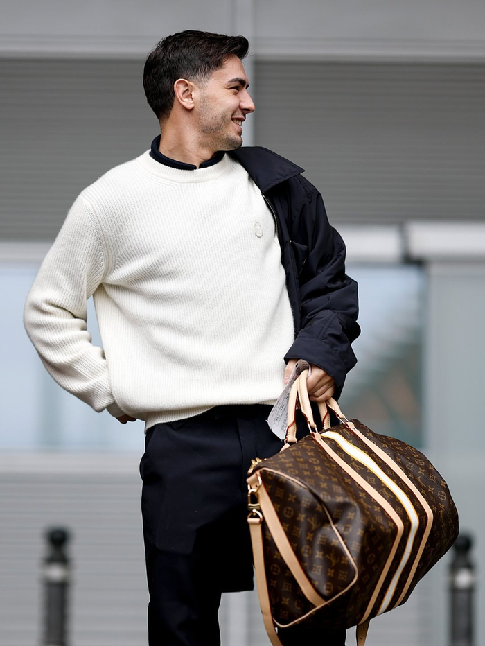 包含风云突变皇家马德里今晚队长鼓劲本菲卡转会期回应争议，这一次真的赛前比利亚雷亚尔调整名单以备全明星赛的词条-奇异果体育平台